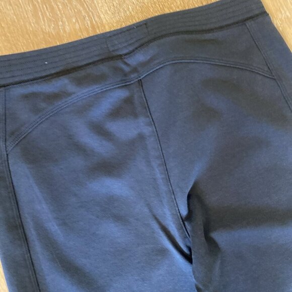 Abercrombie & Fitch Ponte Pants Legging Women’s L Dark Gray Zip Cuff Slim Fit - Picture 7 of 7